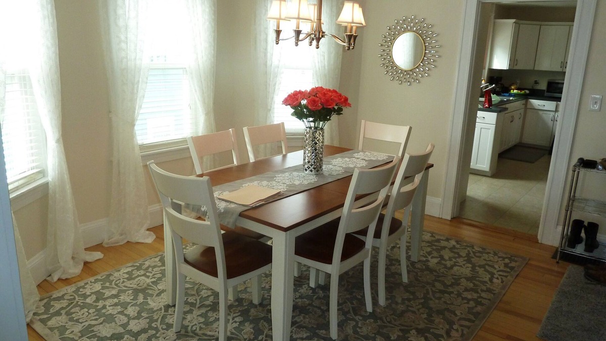 Portsmouth Condo | Portsmouth. Beautiful 2 BR Condo. Great Location. Short Walk To Market Square.