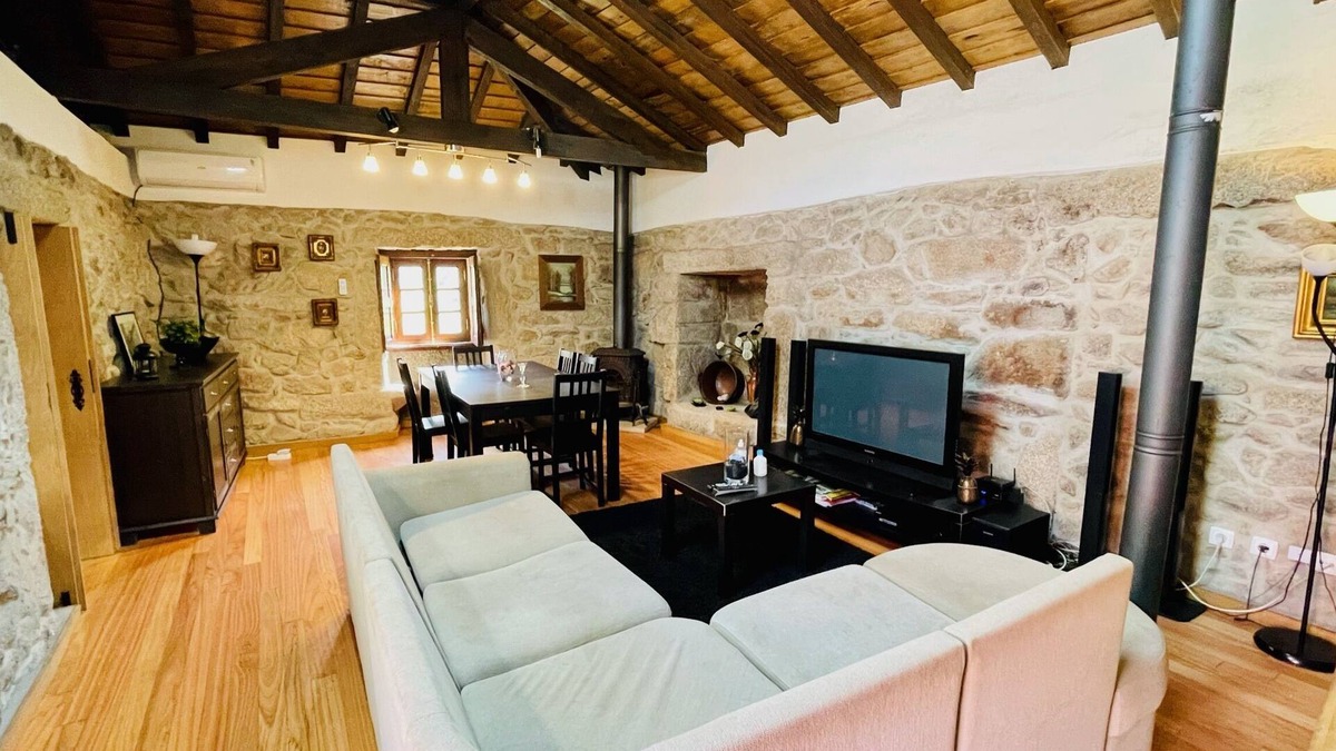 Sistelo Cottage | Portugal Holidays Cottage Fully Equipped Terrace Barbecue air conditioning