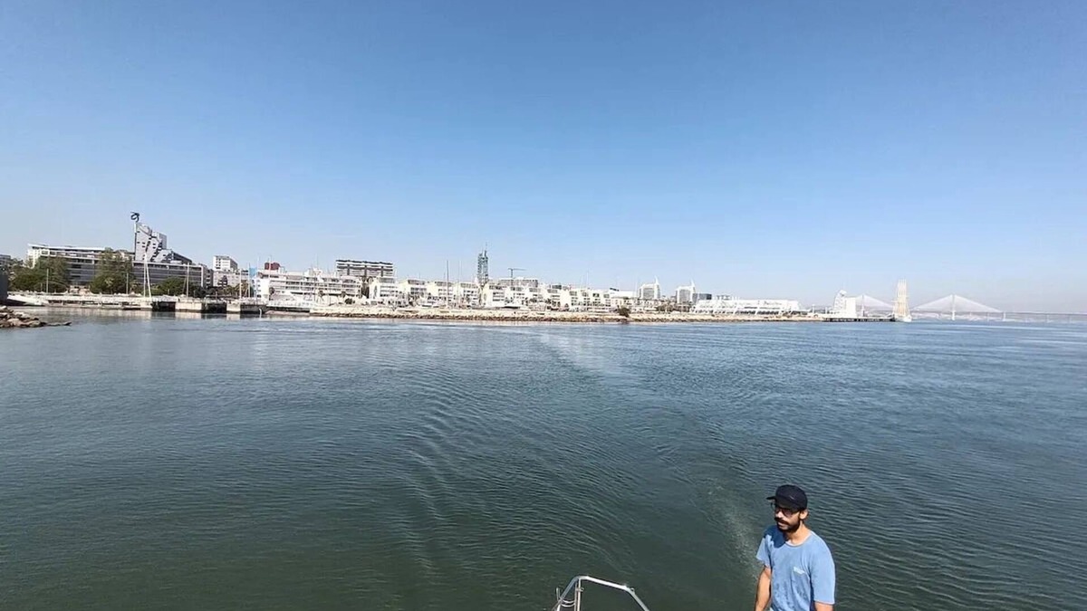 Parque das Nacoes Boat Rental | Portuguese Sailboat Experience I
