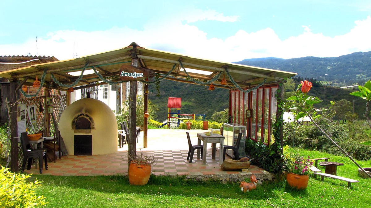 Monte Viejo Hotel | Posada Ecoturistica Villa Rouse