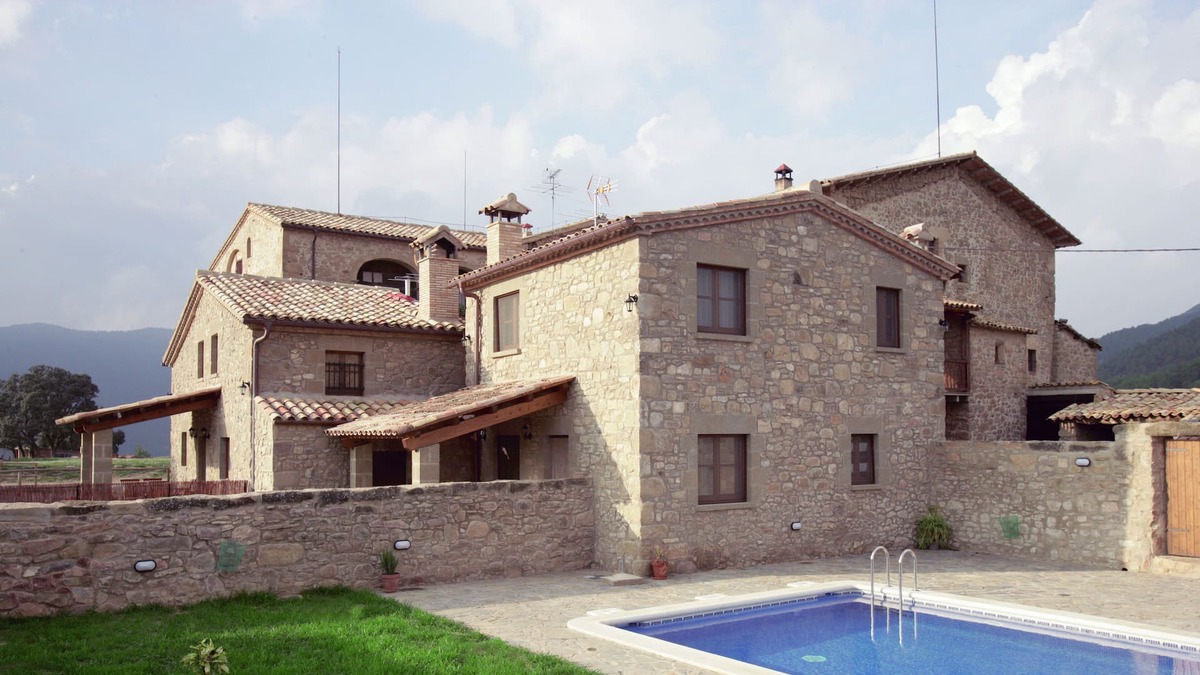 Naves House | Postils Cal Cabaner