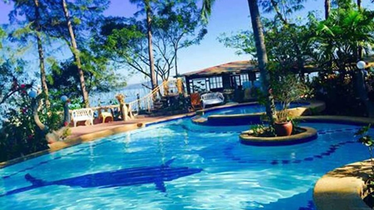 Candelaria Hotel | Potipot Gateway Resort