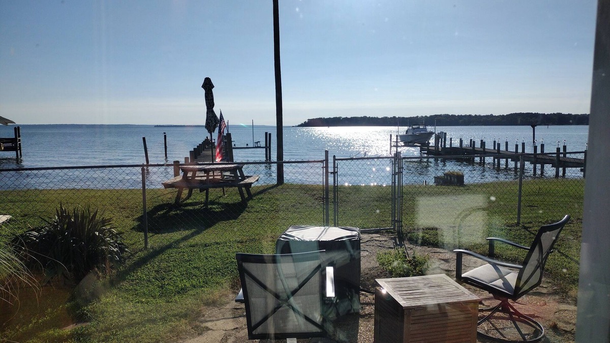 Leonardtown House | Potomac River Crabbing & Fishing Paradise