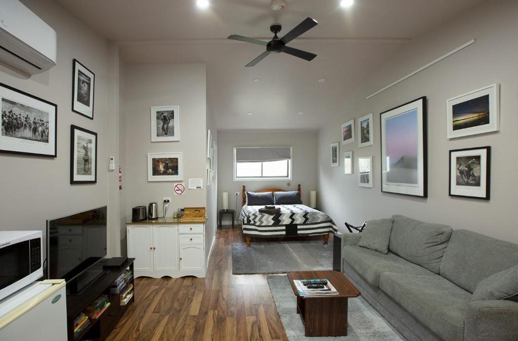 Tumbarumba Apartment | Pound Creek Gallery