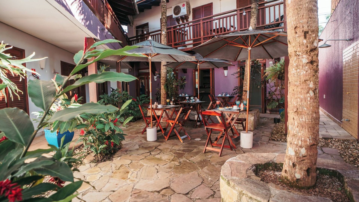 Barra do Sahy Hotel | Pousada Brigitte