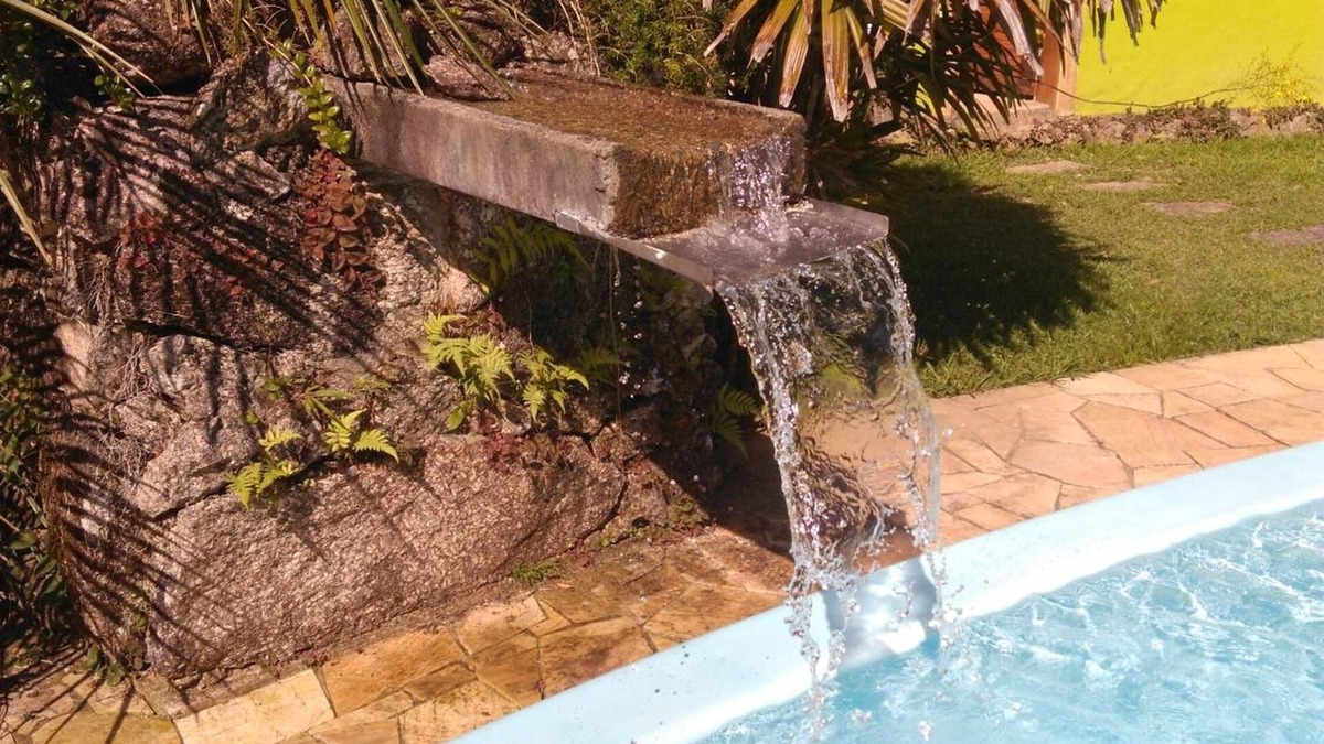 Tapirai Hotel | Pousada Recanto dos Pinheiros
