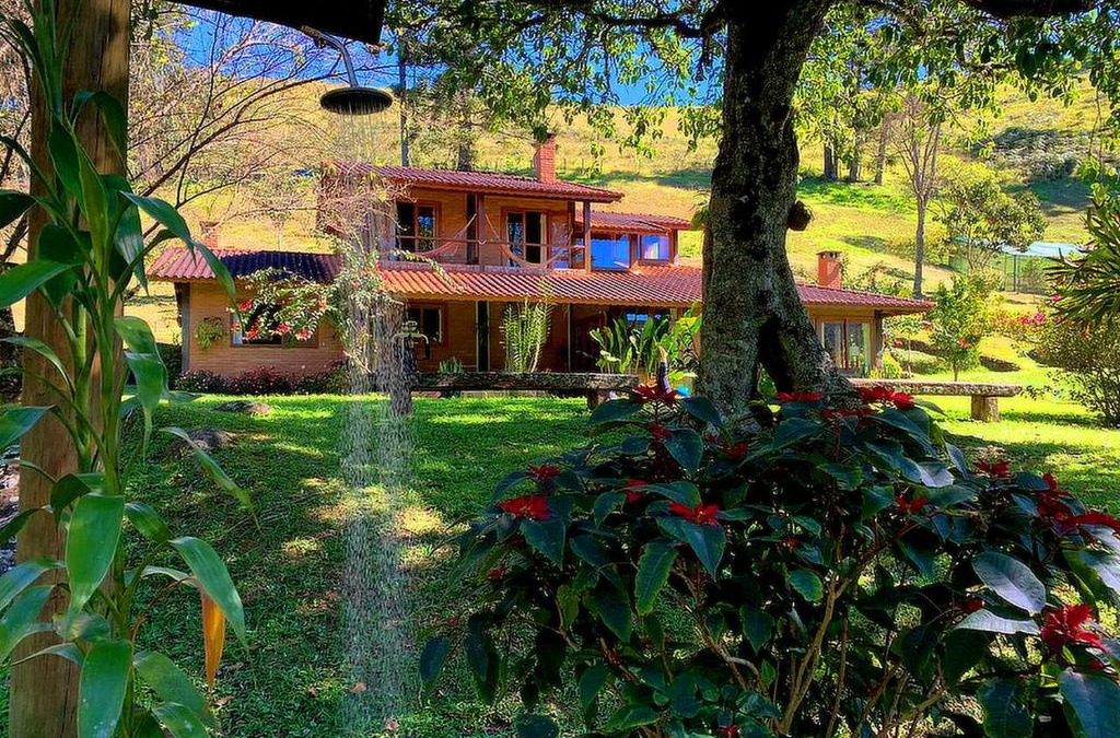 Maromba House | Pousada Sitio Gan Eden