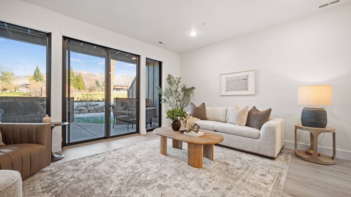 Wolf Creek Condo | Powder and Golf at the Pointe | Golf | Watersports