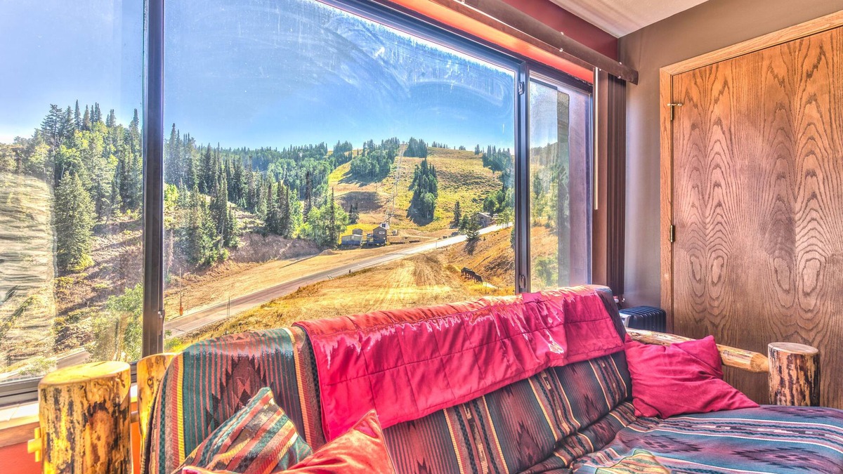 Powder Mountain Condo | Powder Mountain Utah 2B 2B Condo on Site @ Powder Mountain Eden Utah w Garage