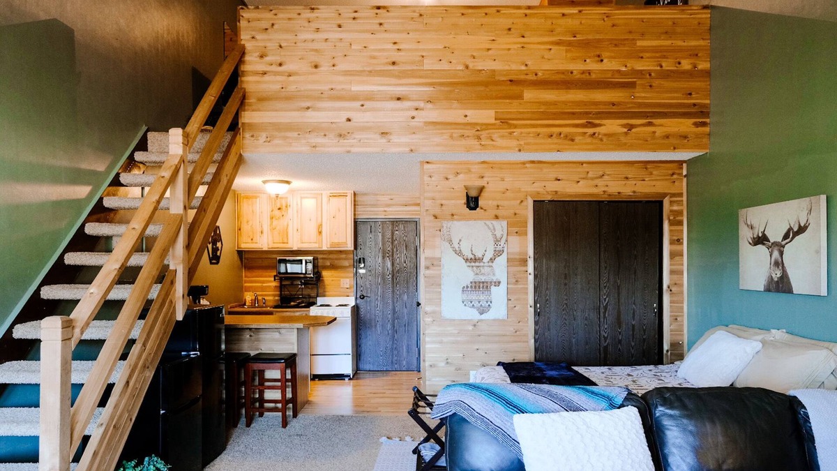 Bessemer Condo | Powdermill Inn, outdoor enthusiasts!