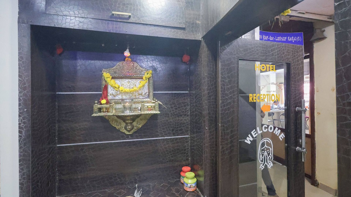 Surathkal Hotel | PPH Living Stepsotel
