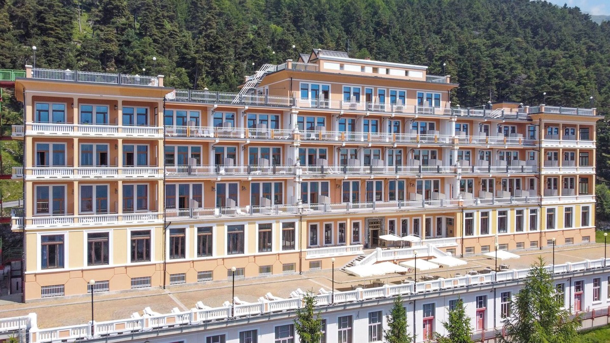 Fenestrelle Hotel | Pràcatinat Hotel & Restaurant