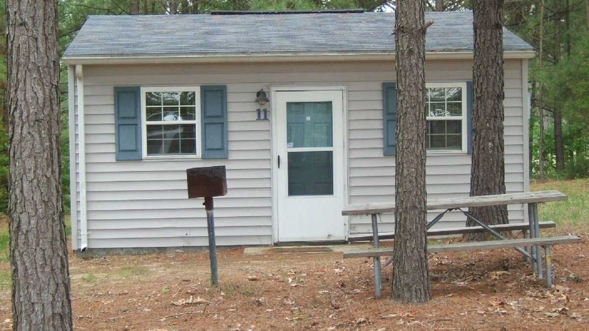 Gasburg Cabin | Pr Lake Gaston Lodge - Affordable Lake Rentals