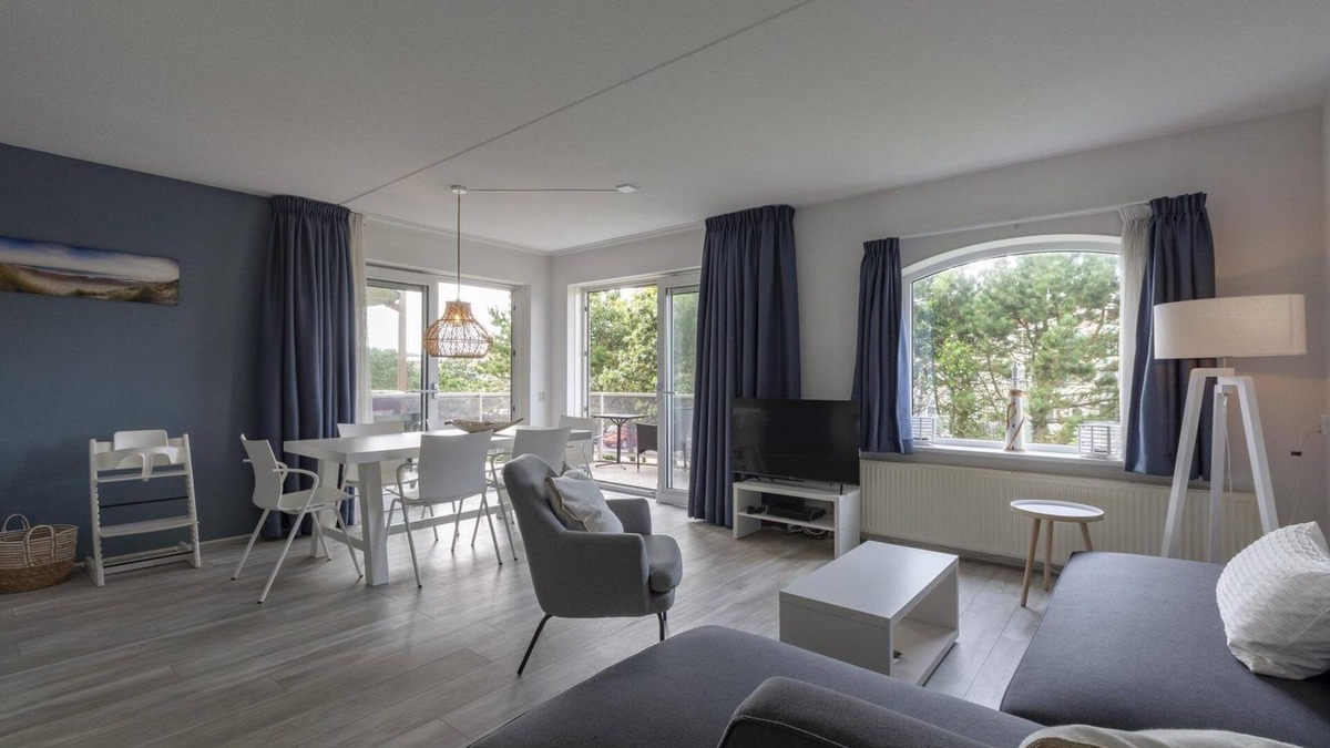 Julianadorp aan zee Apartment | Prachtig Modern Appartement Voor 5 Personen