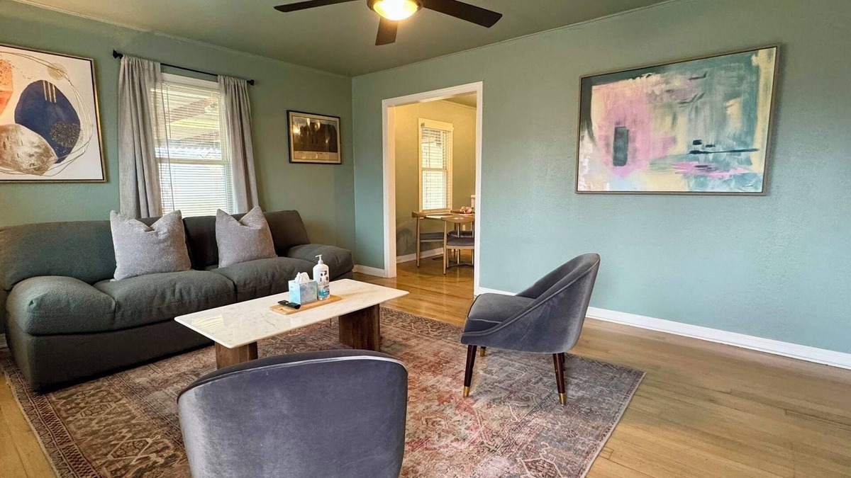 Midwest City Apartment | Practical 2BR Stay Near Tinker AFB | Pet-Friendly OKC #L1