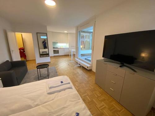Hochschulen Apartment | Practical studio in the city center - Art 7