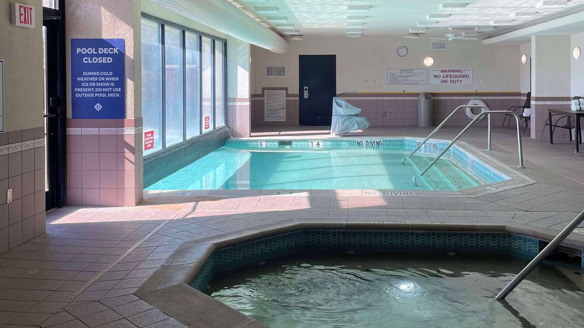 Tougaloo Hotel | Prado Hotel