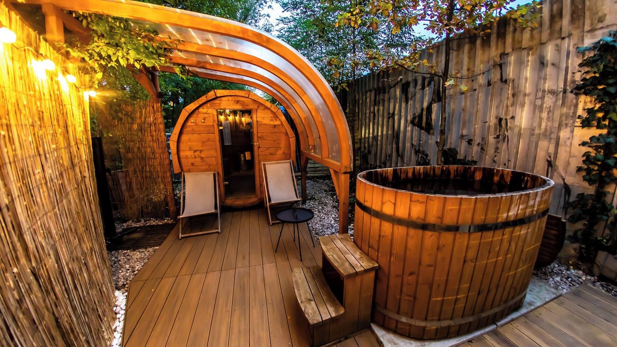Rohansky ostrov Boat Rental | Prague Bay Houseboats