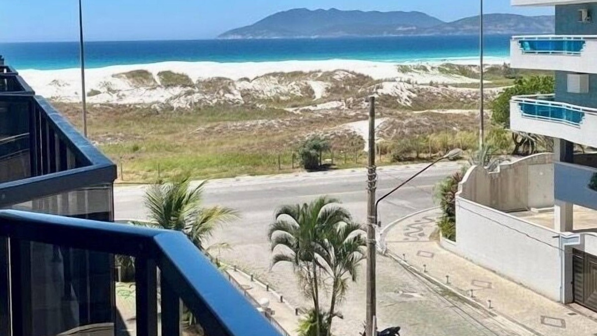 Braga Apartment | Praia do Forte ll - Seafront - Feet in the Sand