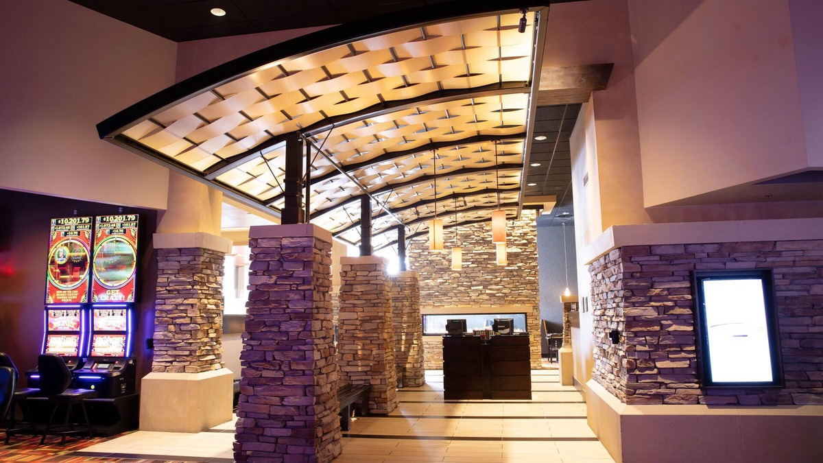 Mayetta Hotel | Prairie Band Casino & Resort
