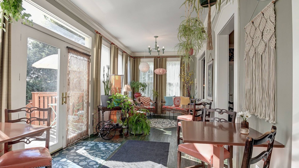 Fishers Bed & Breakfast | Prairie Guest House