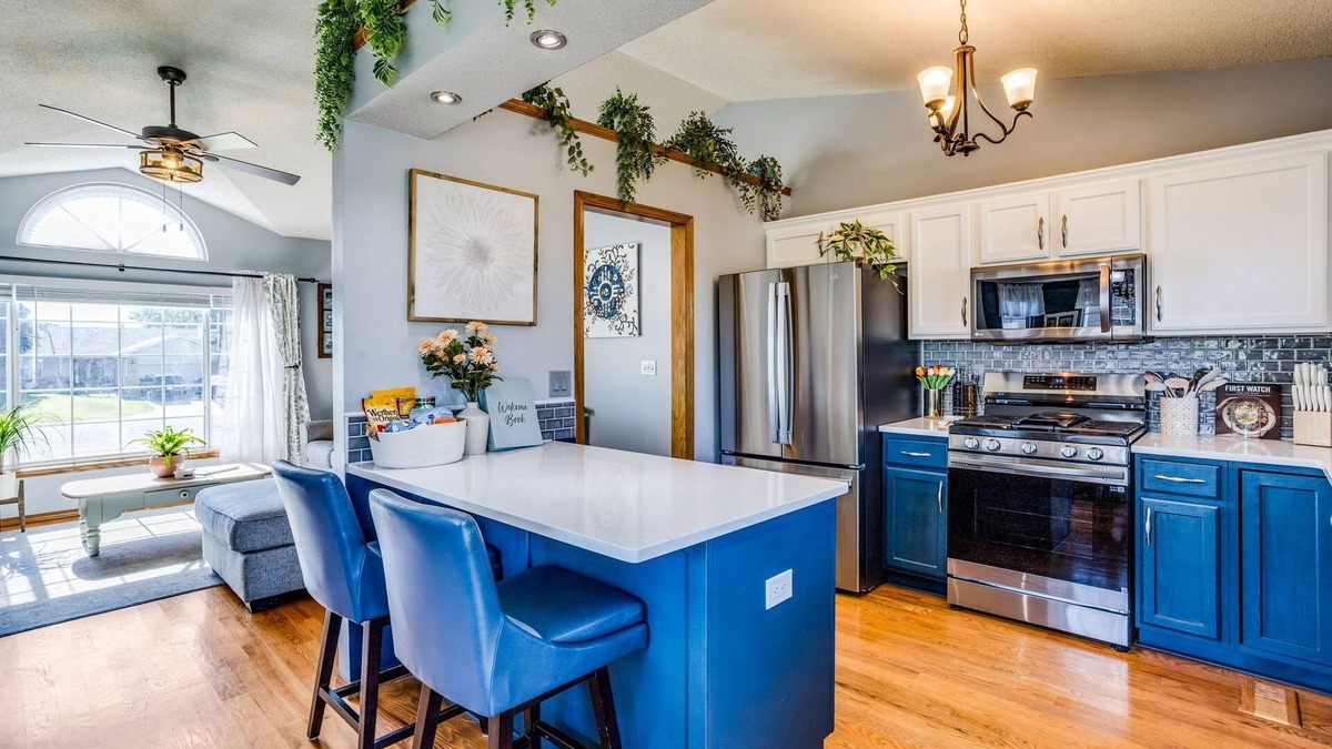 Wichita House | Prairie Peace - Family & Pet-Friendly Home on Quiet Cul-De-Sac w/Games & Toys