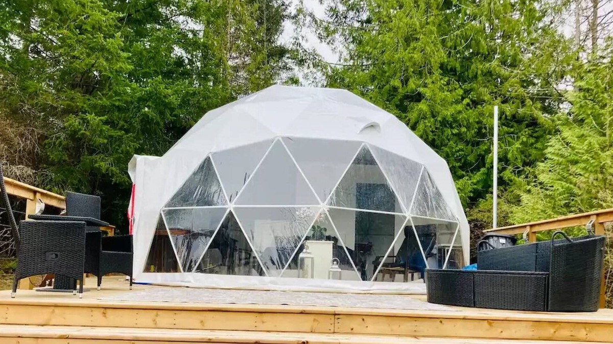 Regional District of Nanaimo RV Rental | Prancing Pony Glamping Dome at Shirewoods Farm