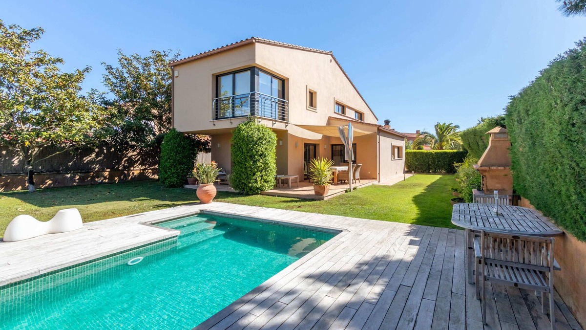 Mont-Ras House | Preciosa Villa en la Cosa Brava