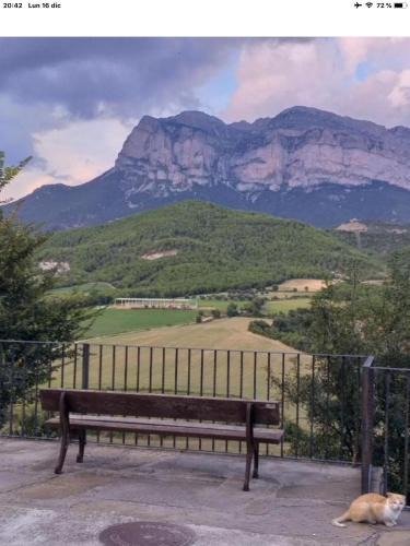 El Pueyo de Araguas Apartment | Preciosas Vistas a La Montaña, Luminoso y Acogedor