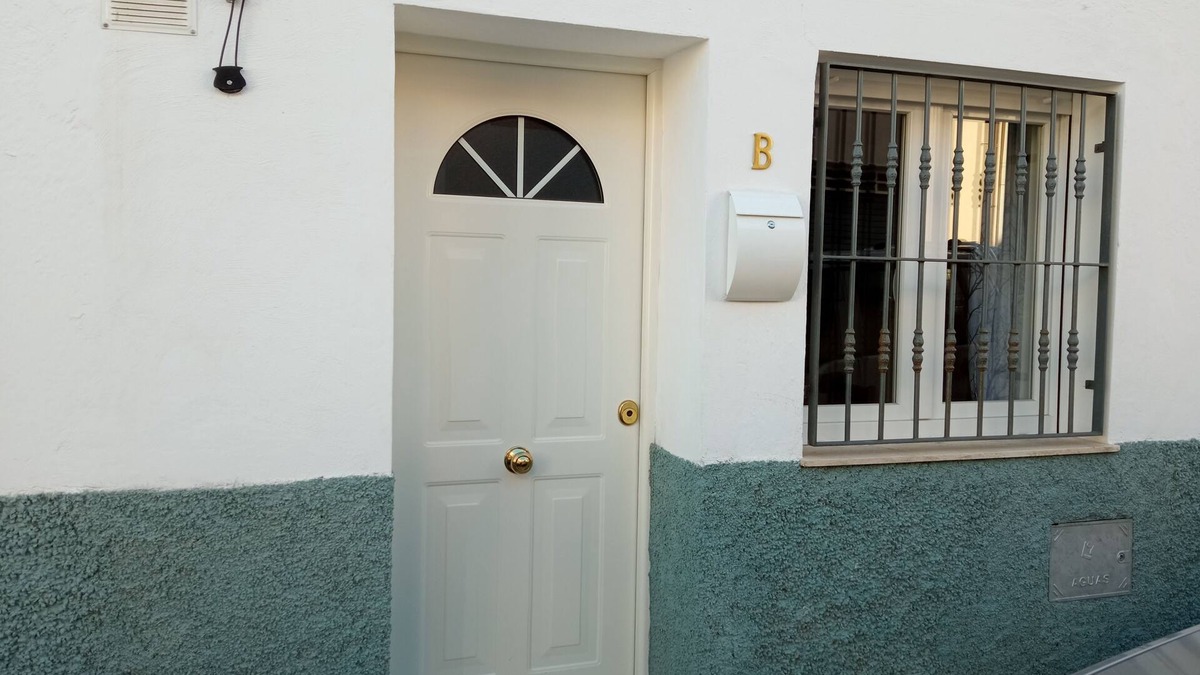 Tijola Apartment | Precioso Apartamento de dos Dormitorios a pie de Calle