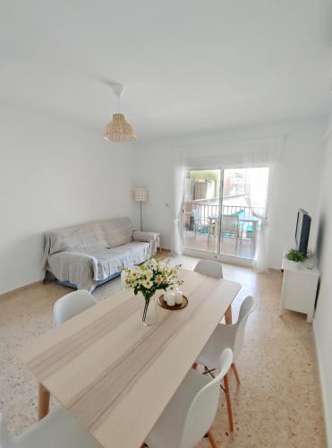 Plaza De La Costera Apartment | Precioso apartamento en la playa de Bellreguard