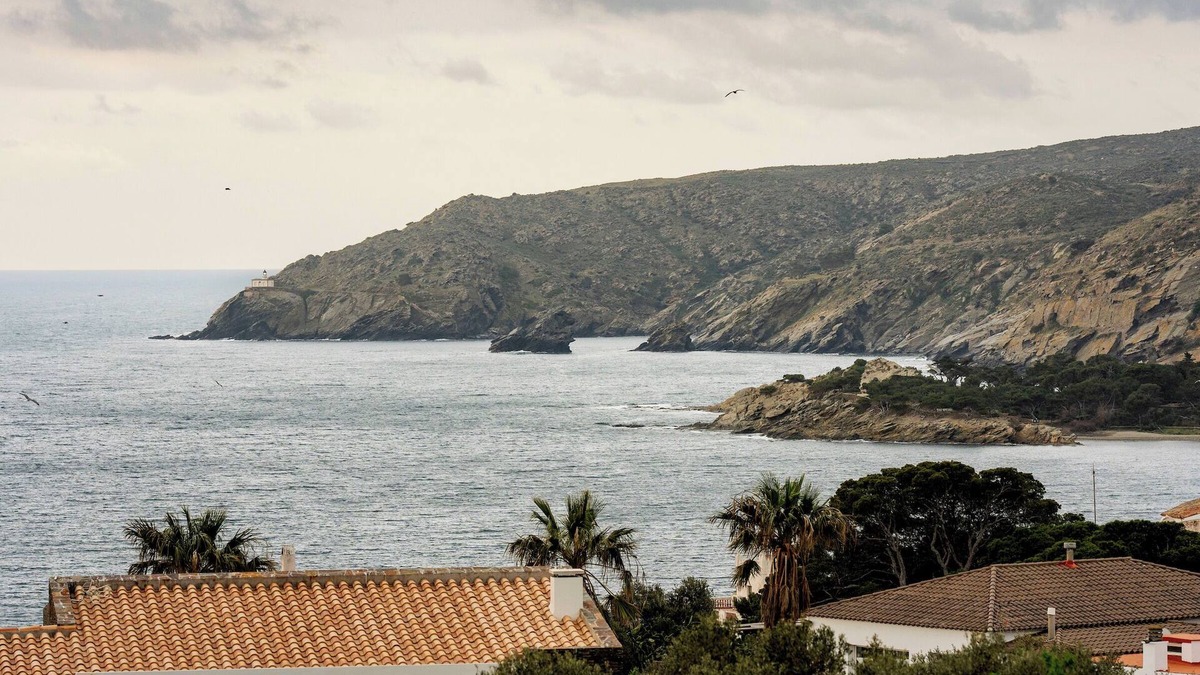 Portlligat Apartment | Precioso Apartamento en Cadaques con Esplendidas Vistas AL MAR y Wifi
