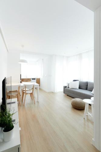 Castillejos Apartment | Precioso Loft zona Santiago Bernabéu Madrid
