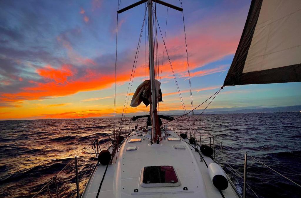 Badalona Boat Rental | Precioso velero en Badalona de 3 camarotes