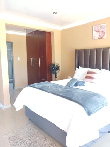 Zeerust House | Precious Estates Quartz- Township