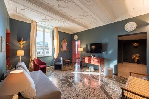 Pre Apartment | Precious House Genova Porto Antico - Happy Rentals
