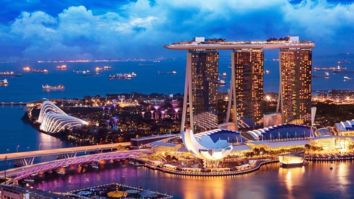 Singapore River Apartment | Premier 3BR | 1600 sqft | Near River Valley | Singapore