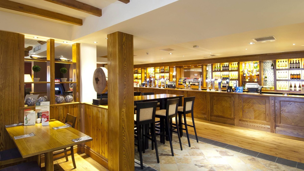 Camborne Hotel | Premier Inn Camborne