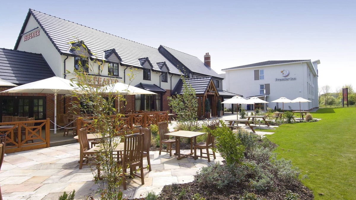 Corby Hotel | Premier Inn Corby