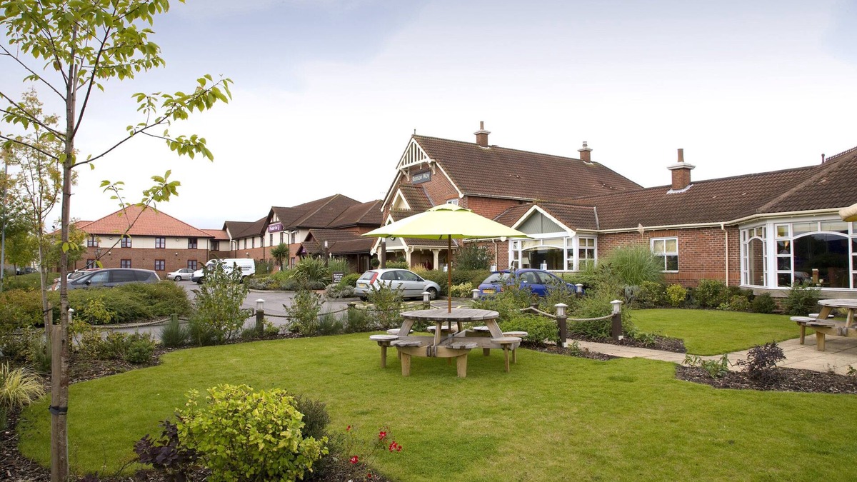Newark Hotel | Premier Inn Newark