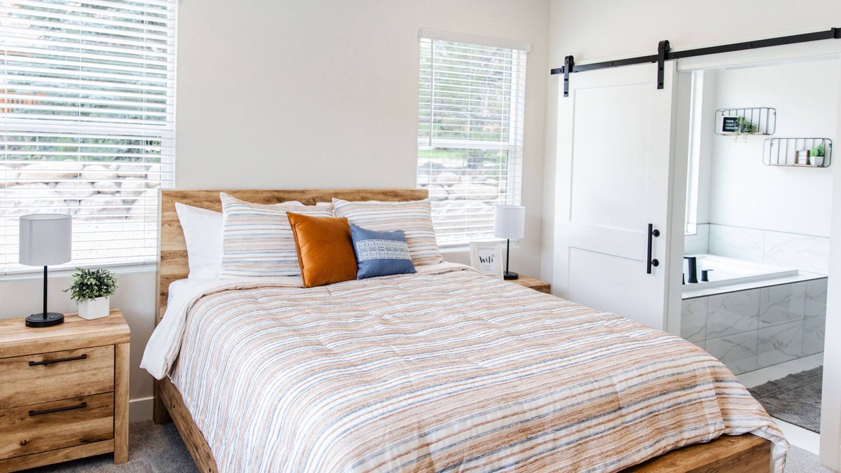 Pine Valley Cabin | Premier Pine Valley Cabin