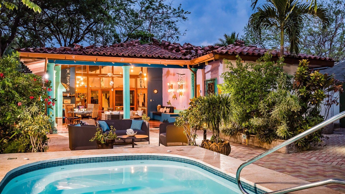 Palm Beach Estates House | 🏝Premier Private Villa ON THE BEACH-As Seen In Conde Nast Traveller Magazine!