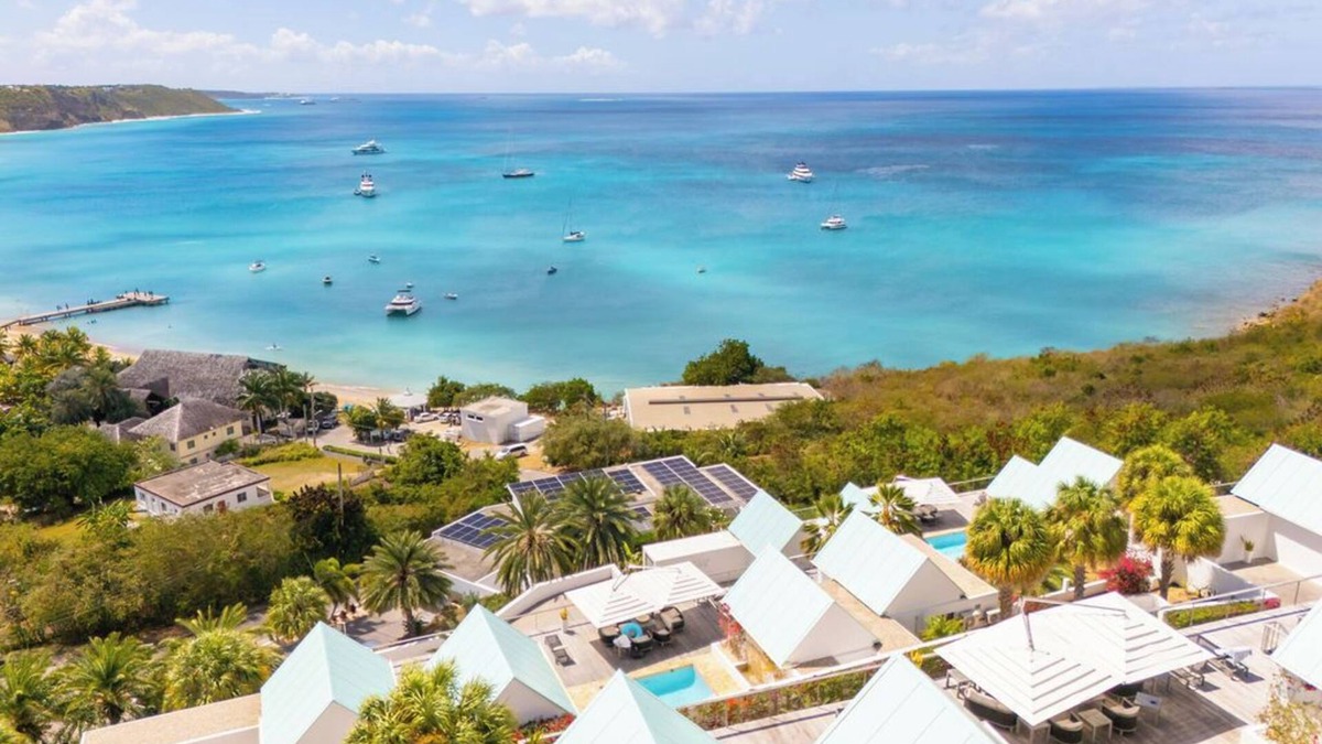 The Valley Villa | Premier Villa @ CeBlue! 5 King Suites & Hotel Amenities! Perfect for Couples & Families!