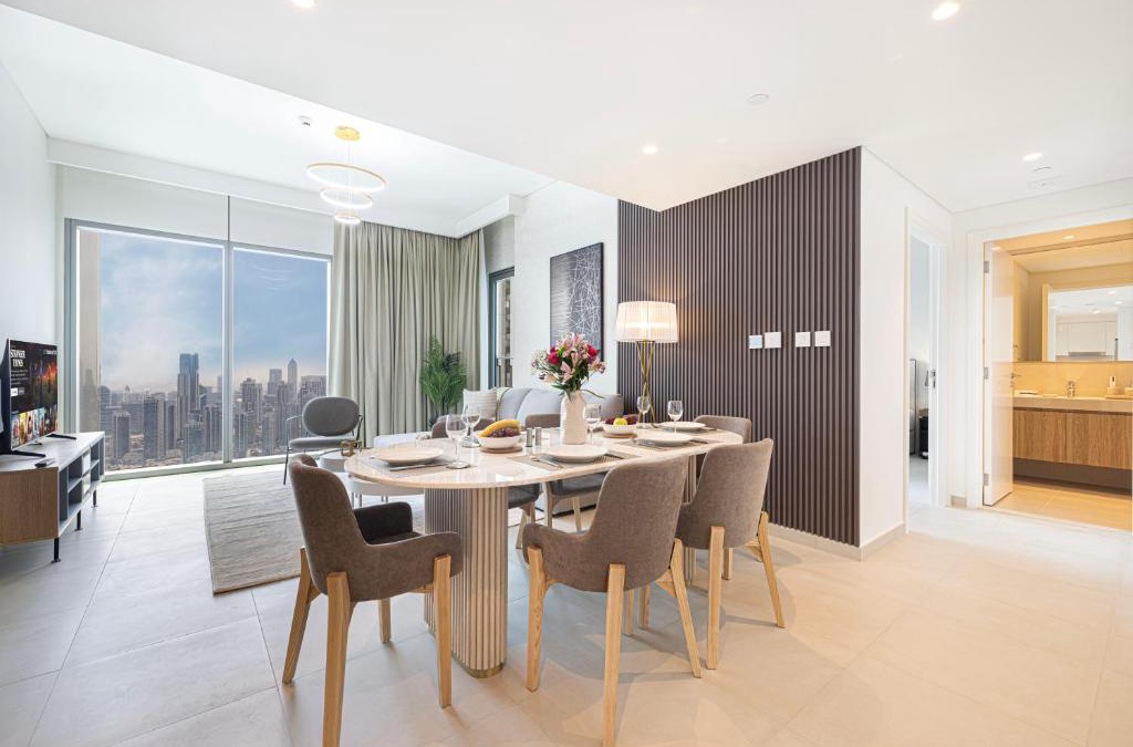 Za'abeel 2 Apartment | Premium 2 Bedroom High-Floor Apartment Offering Spectacular Burj Khalifa & Fountain Views, Steps Away from Dubai Mall - Downtown Dubai by Stayfinity - Max 8 Guests