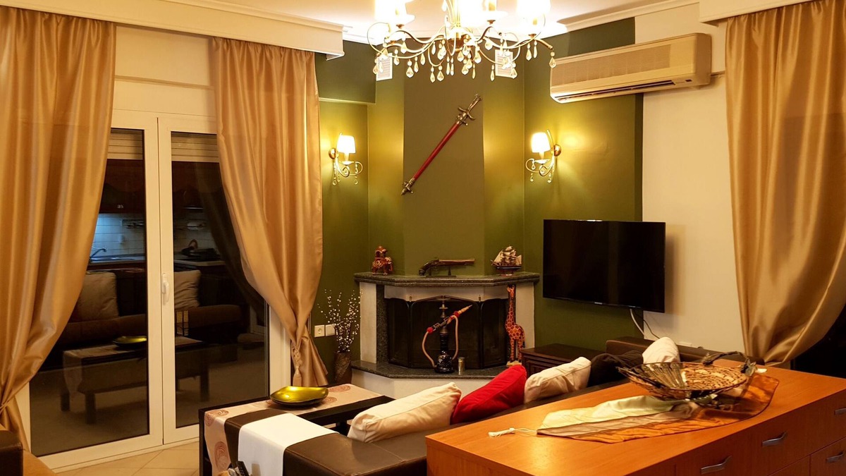 Evosmos Apartment | Premium apartment in a quiet neighborhood with all necessary stores.