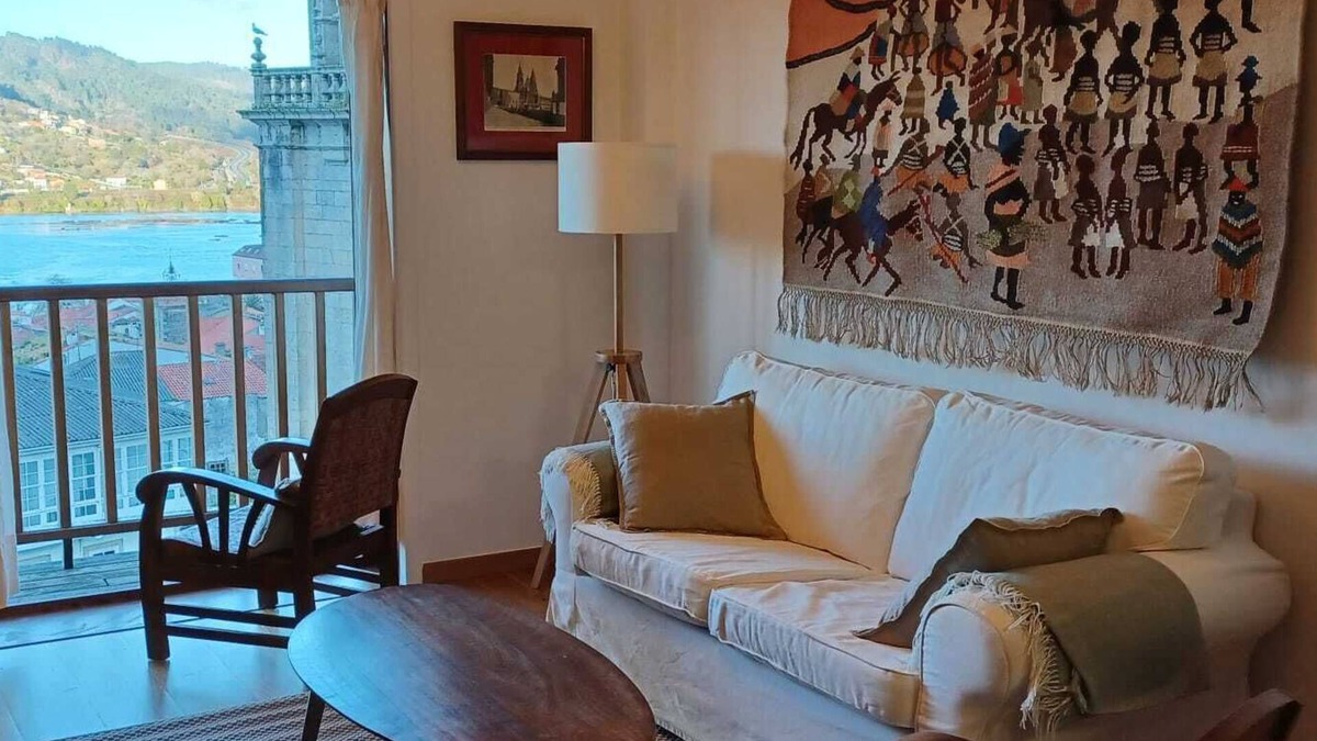 Pontedeume Condo | Premium apartment, with garage and large private outdoor terrace