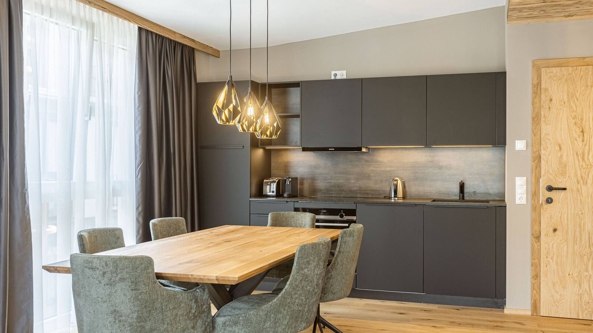 Fuegen Apartment | Premium Apartment with 2 bedrooms