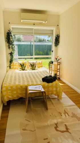 St. Albans Apartment | Premium bedroom in central location