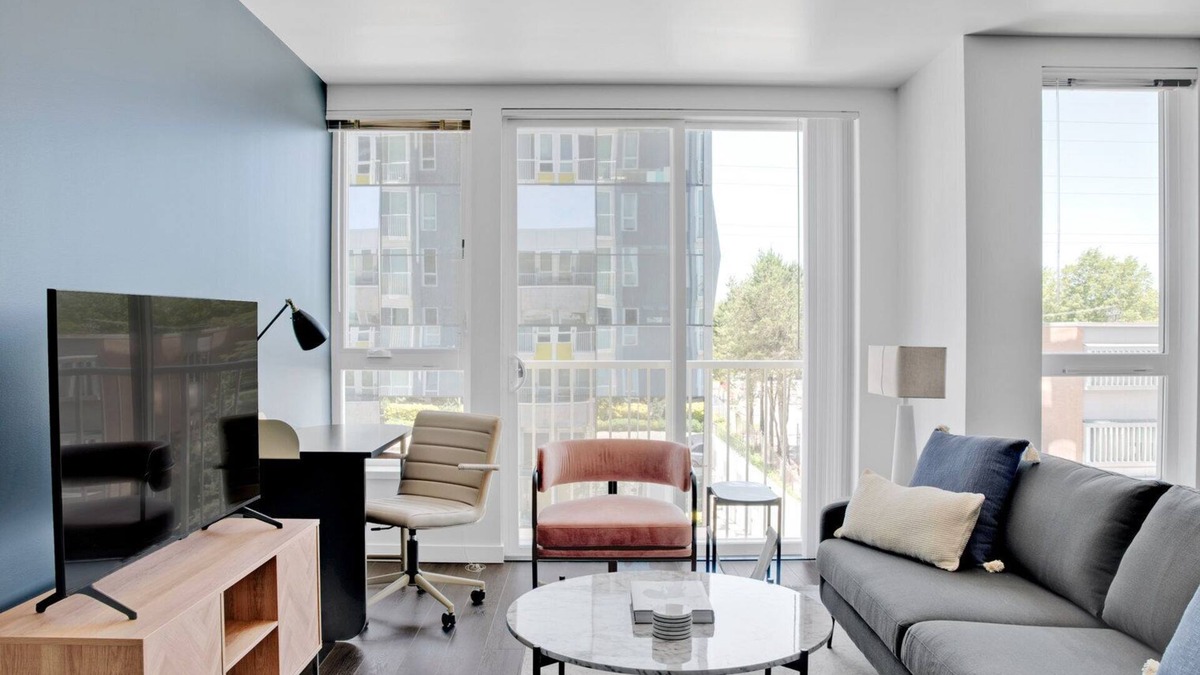 Wilburton Apartment | Premium Bellevue 1BR w/Gym & W/D, near Spring District, by Blueground