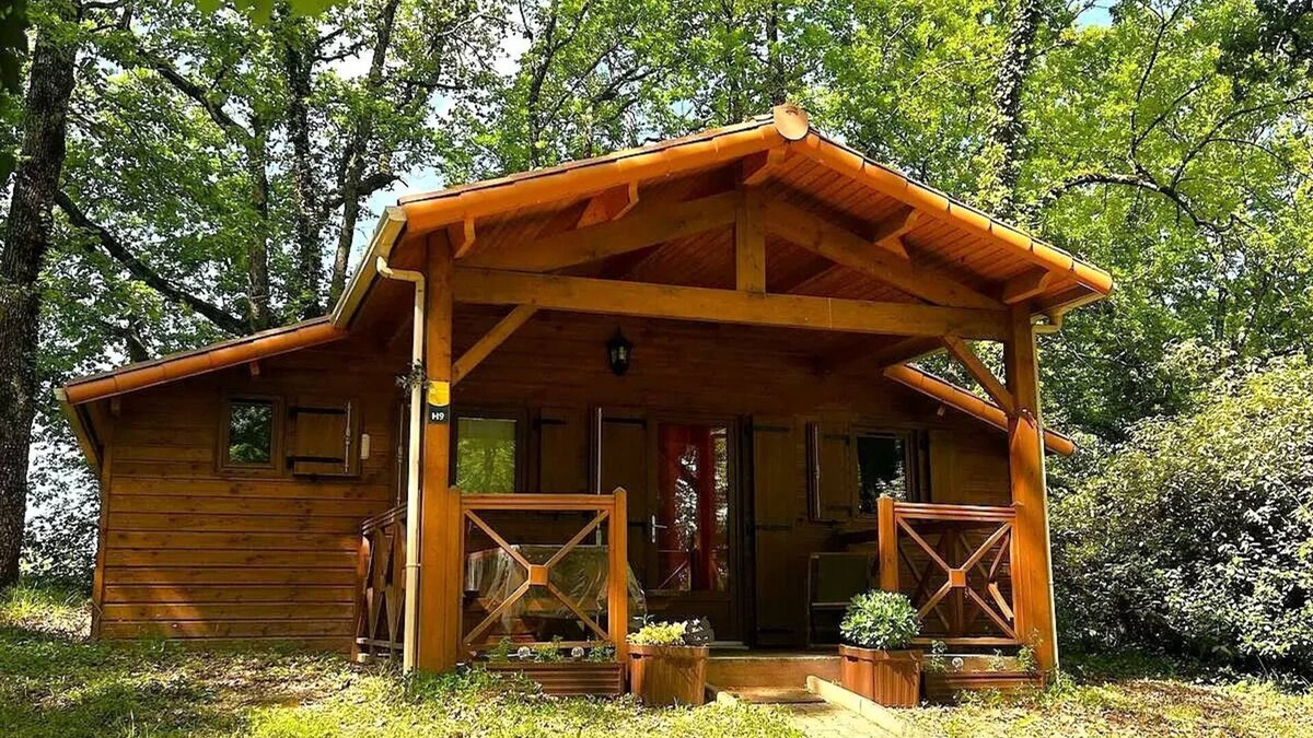 Marsan Ski Chalet | Premium Chalet 3 Zimmer 4/6 Personen + TV